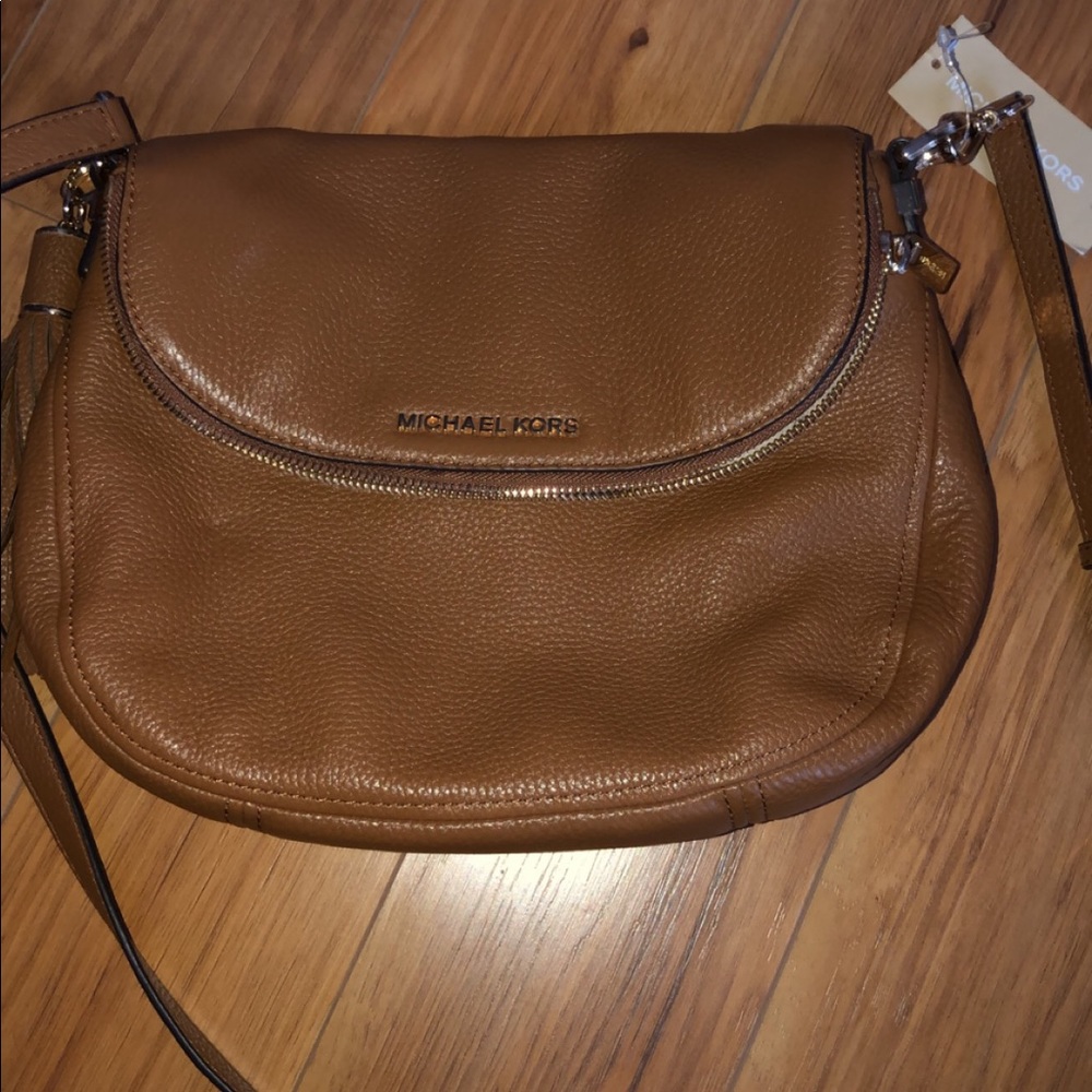 Micheal Kors Crossbody
